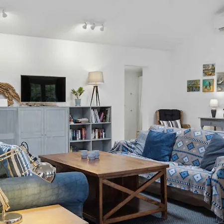 Lovely Secluded In Semesterbostad *