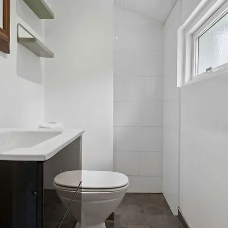 Lovely Secluded In Dronningmolle, Holiday home