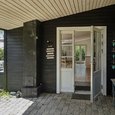 Lovely Secluded In Semesterbostad *