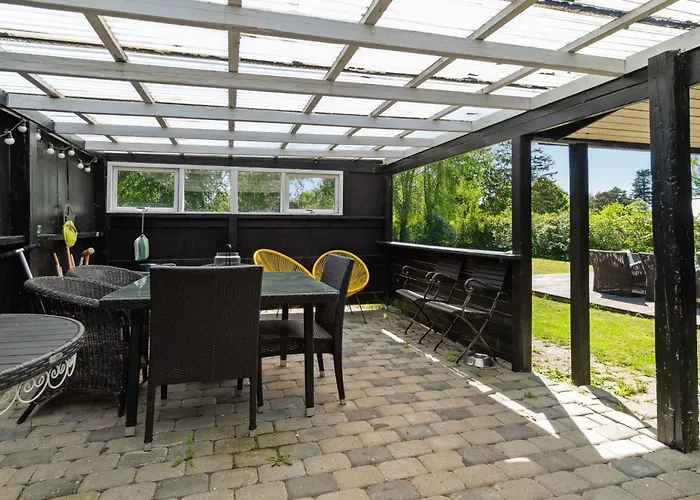 Сasa de vacaciones Lovely Secluded In *